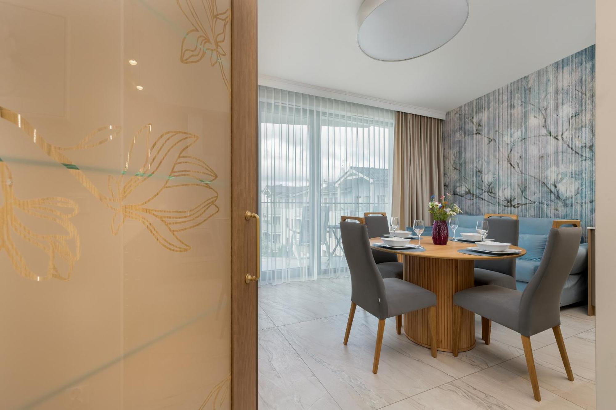 Elegancki Apartament W Sopocie Z Parkingiem I Klimatyzacja Blisko Plazy By Rent Like Home 索波特 外观 照片